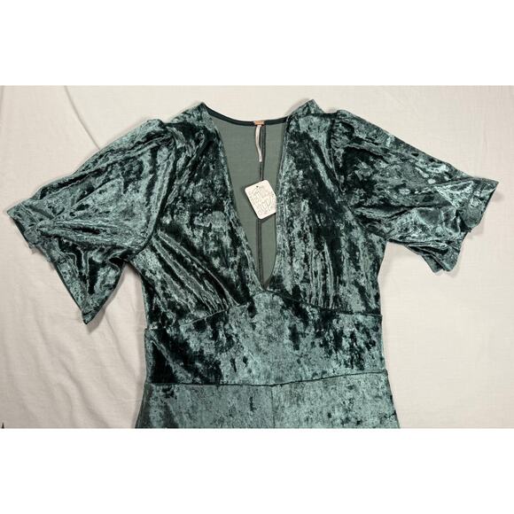 Free People Night Fever Jumpsuit Crushed Velvet Teal Size Small NWT - Picture 3 of 15